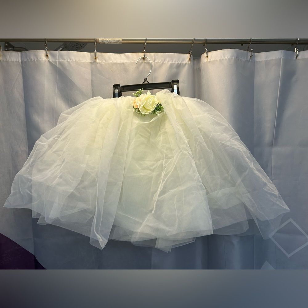 Weissman medium child white Tulle Skirt with Floral Accent
